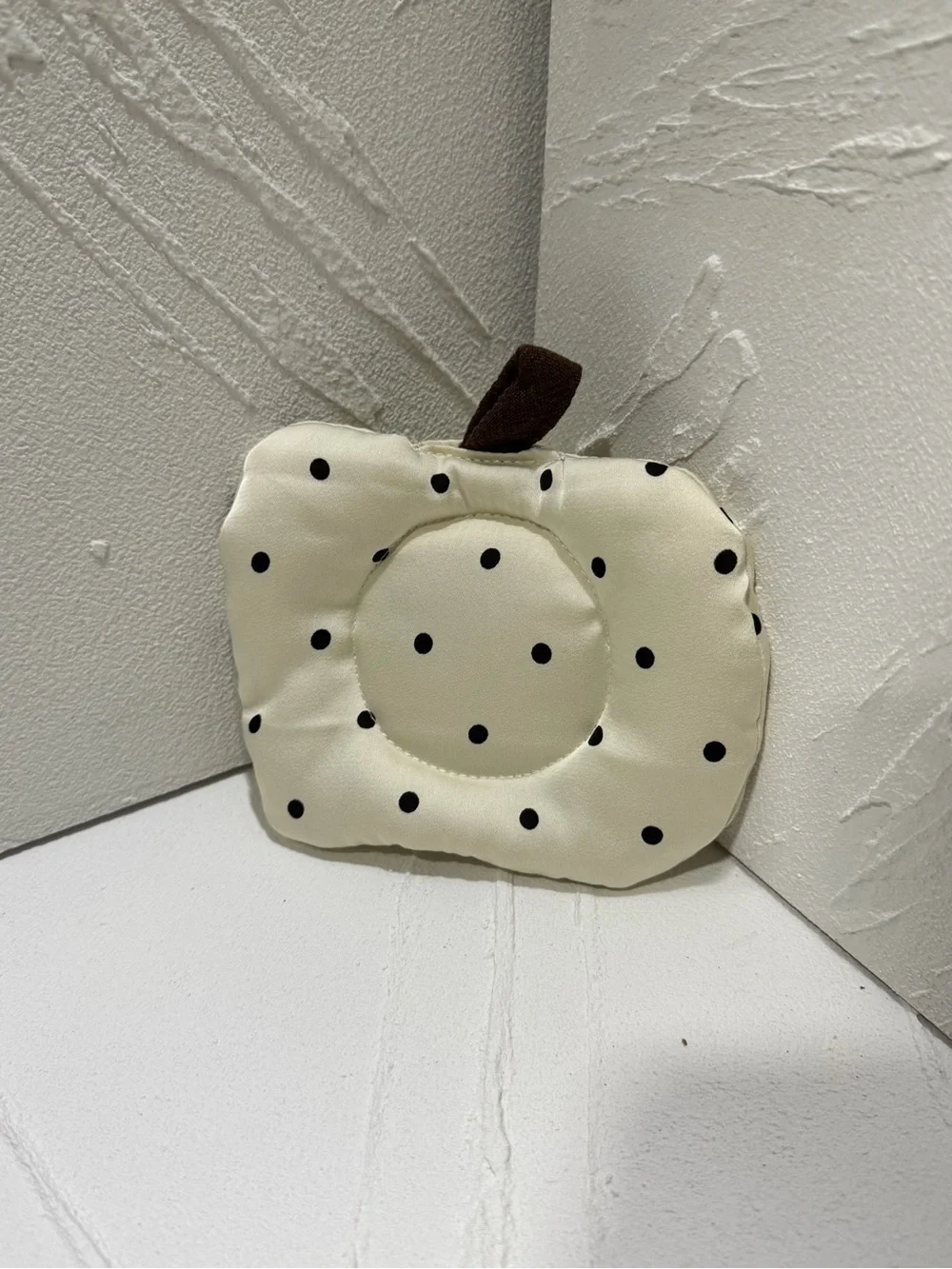 Set of 7 whimsy apple cloth coasters